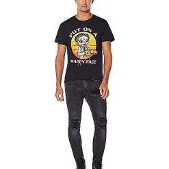 Spirit Halloween Happy Leatherface T Shirt - Texas Chainsaw Massacre -Costume Decor Hub 01598036 c
